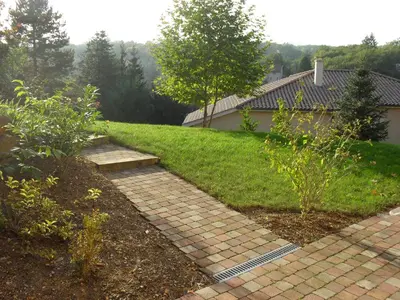 Jardin de l'établissement Appartement dans propriété calme en pleine nature