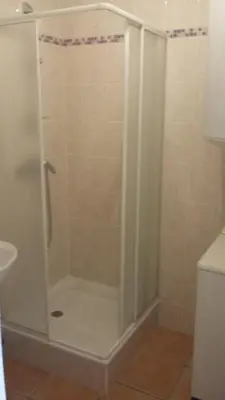 Salle de bains dans l'établissement Appartement dans propriété calme en pleine nature