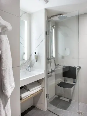 Salle de bains dans l'établissement Best Western Plus Hotel du Pont Wilson