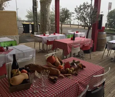 Boissons dans l'établissement Ô Petit Nice