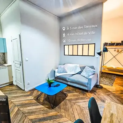 Le Bleu hypercentre Presque île