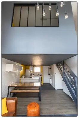 Cuisine ou kitchenette dans l'établissement Le Florence - Duplex moderne climatisé avec garage