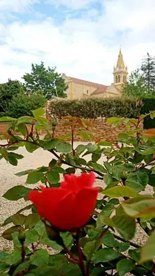 Jardin de l'établissement Les Jardins du castel gites Annick et Jean paul
