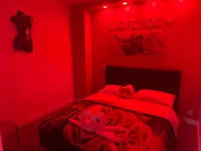 Un ou plusieurs lits dans un hébergement de l'établissement Lovelove23spas