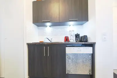 Plan de l'établissement Beautiful Bright Apt With Terrace