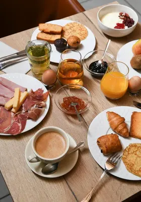 Nourriture dans l'hôtel ou à proximité