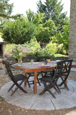 Jardin de l'établissement Siccieu - Au Clair de la Pierre