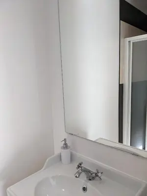Salle de bains dans l'établissement Chambre double indépendante NATURALE au sein du domaine PASSELOUP