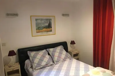 Un ou plusieurs lits dans un hébergement de l'établissement Irigny: Maison calme à 10 minutes de Lyon