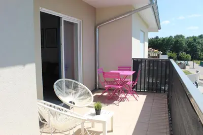 Balcon ou terrasse dans l'établissement Appartement NEUF à St jean de Niost tout confort
