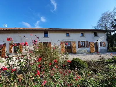 Jardin de l'établissement Gîte Le Bonnet
