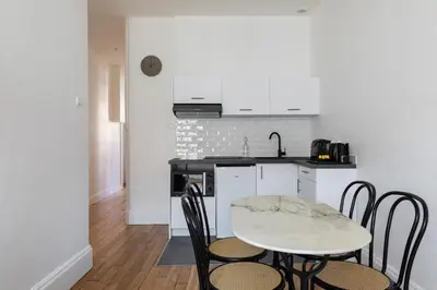 Cuisine ou kitchenette dans l'établissement DIFY Enjoy - Part Dieu