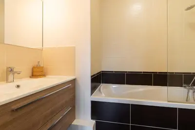 Salle de bains dans l'établissement DIFY Palais - Cordeliers
