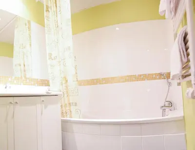 Salle de bains dans l'établissement Residhotel Lyon Lamartine