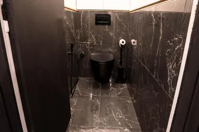 Salle de bains dans l'établissement Superbe Appartement avec Jacuzzi...