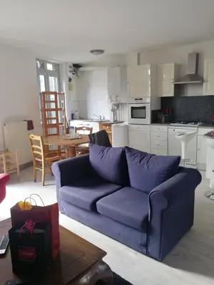 Cuisine ou kitchenette dans l'établissement Saint-Chamond