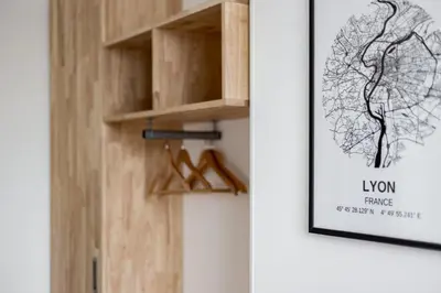 Plan de l'établissement MODERNE - PartDieu l Spacieux l Bureau by Dreamy Flat Lyon