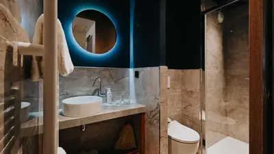 Salle de bains dans l'établissement Keystone Hôtel & Spa