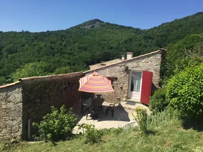 Vue générale sur la montagne ou vue sur la montagne depuis la maison de vacances