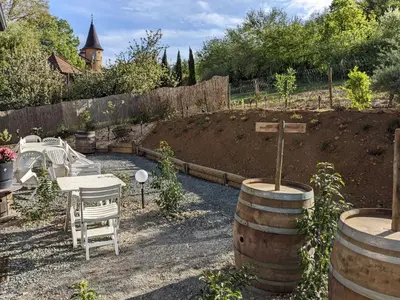 Jardin de l'établissement Chambre double indépendante AVIATEUR au sein du domaine PASSELOUP