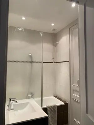 Salle de bains dans l'établissement Appartement Lyon 6 Tête d'Or