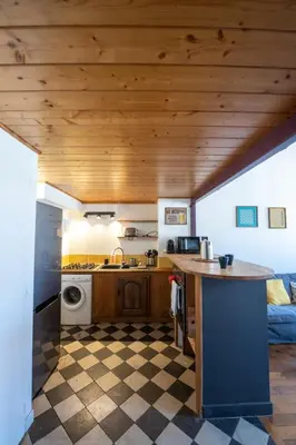 Cuisine ou kitchenette dans l'établissement L'Indigo- Coup de coeur Canut - Croix Rousse