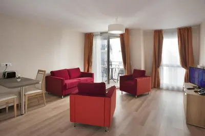 Coin salon dans l'établissement Domitys Le Pont des Lumières