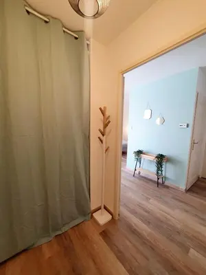Plan de l'établissement Studio fonctionnel au calme avec garage individuel et balcon