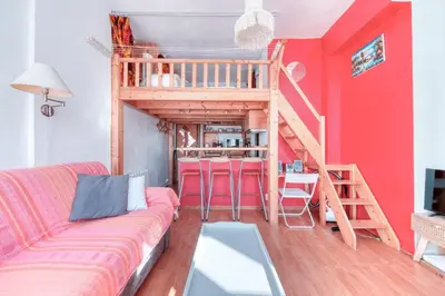 Coin salon dans l'établissement GuestReady - Loft Chic no 7º Arr.