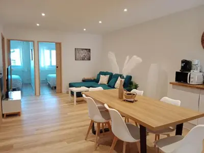 Cuisine ou kitchenette dans l'établissement Le Pérouges 3ch proche toutes commodités