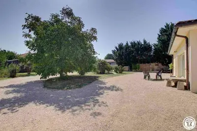 Plan de l'établissement Gite L'Entraxe très lumineux au cœur de Saint Didier