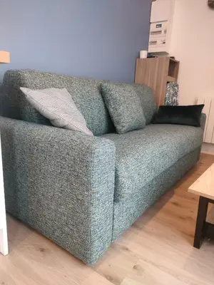 Coin salon dans l'établissement Super studio rez de jardin avec extérieur