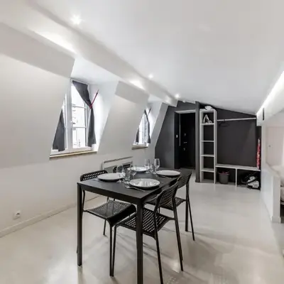 All in Lyon | Studio central – place des Célestins