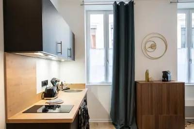 Cuisine ou kitchenette dans l'établissement Opéra 8 - Superbe studio refait à neuf proche place des Terreaux