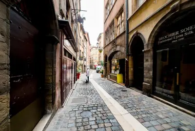 Quartier de l'appartement ou autre quartier proche