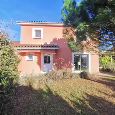 Villa 8 personnes à proximité des bords de Saône