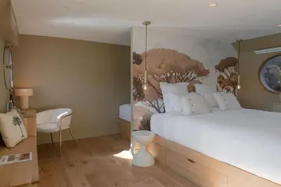 Un ou plusieurs lits dans un hébergement de l'établissement LA PENICHE - Bed And Bicycle - Vienne