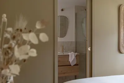 Salle de bains dans l'établissement LA PENICHE - Bed And Bicycle - Vienne