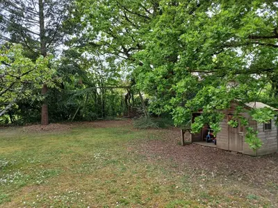 Jardin de l'établissement La Maison des Palombes