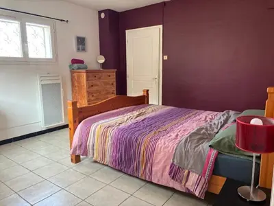 Un ou plusieurs lits dans un hébergement de l'établissement Comme à la maison !