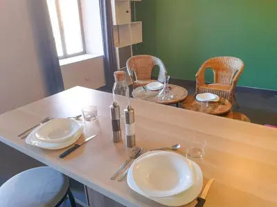 Plan de l'établissement Spacieux Appartement au Calme 15min sud de Lyon proche Métro et Gare Confluence Aquarium Gerland