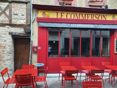 Restaurant ou autre lieu de restauration dans l'établissement Appartement cosy dans le centre historique