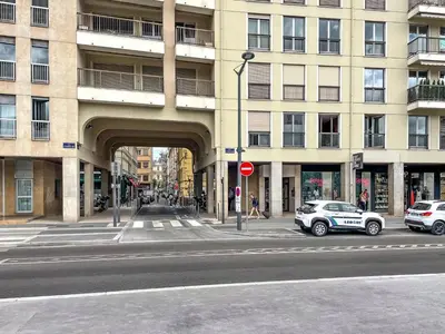 Plan de l'établissement AllinLyon | Studio vue toits Presqu’île